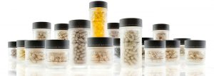 Nutricosmética son cápsulas elaboradas con micronutrientes y principios activos naturales que permiten suplir las carencias nutricionales actuales y la falta de producción de algunos por el propio organismo.